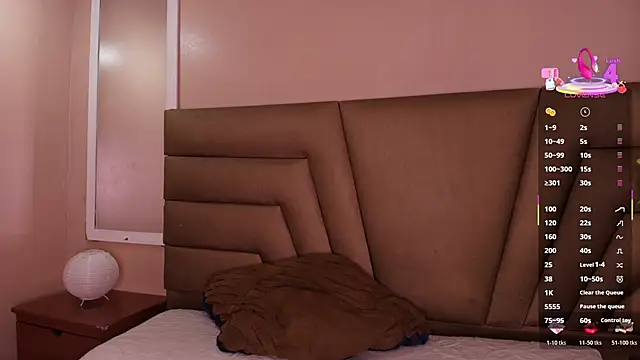 Feniix   online show from 10/24/25, 04:31