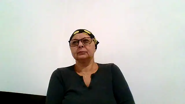 roseblak42 online show from 11/14/25, 05:00