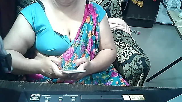 Snapshot of Punambhabisexy chatting on 11/03/25, 03:35 Punambhabisexy online show from 11/03/25, 03:35