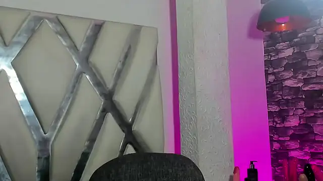 Trinna harperr online show from 01/08/25, 06:09