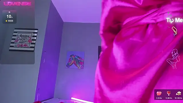 IsabellaSpencer online show from 12/04/24, 01:47