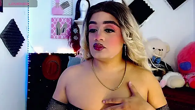 Amber bigcock22 online show from 03/20/25, 12:40