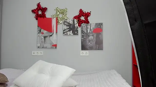 Tiny JuJu online show from 12/23/25, 01:25