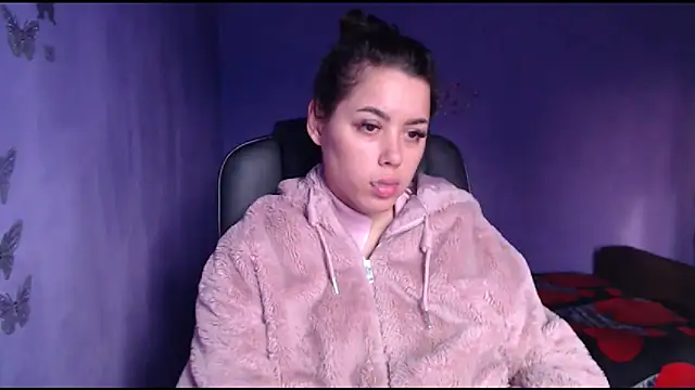 LovelyJulliette online show from 01/07/25, 12:41