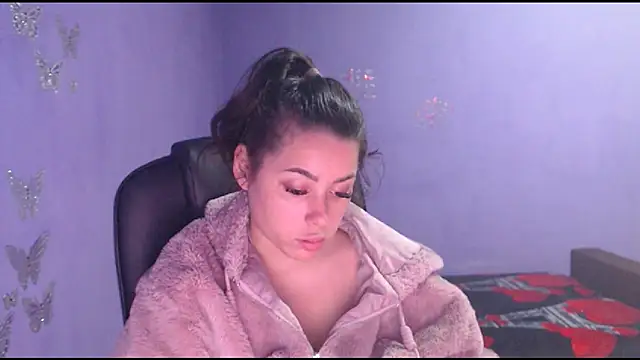 LovelyJulliette online show from 01/07/25, 03:44