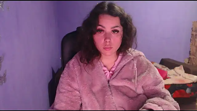 LovelyJulliette online show from 01/10/25, 04:51