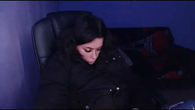 LovelyJulliette online show from 01/15/25, 01:41