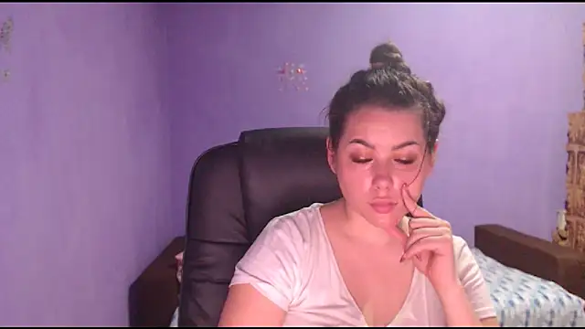 LovelyJulliette online show from 01/15/25, 11:51