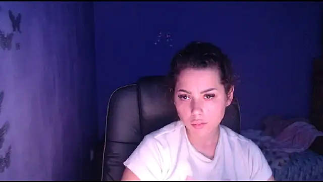 LovelyJulliette online show from 01/21/25, 02:05