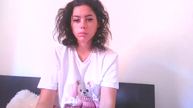 LovelyJulliette online show from 09/22/25, 10:17