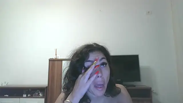 LovelyJulliette online show from 10/05/25, 04:38