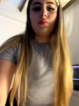 natashasweet online show from 09/23/25, 02:03