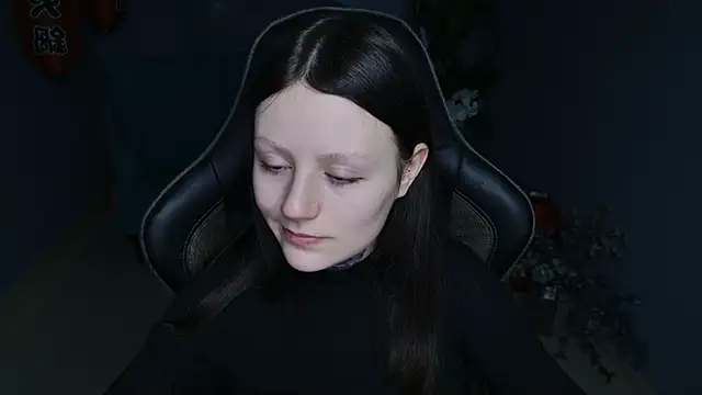 VeliraBraitberg online show from 01/08/25, 08:06