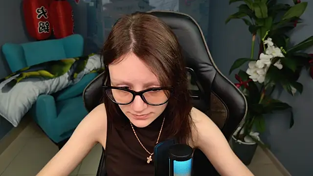 VeliraBraitberg online show from 07/22/26, 06:05