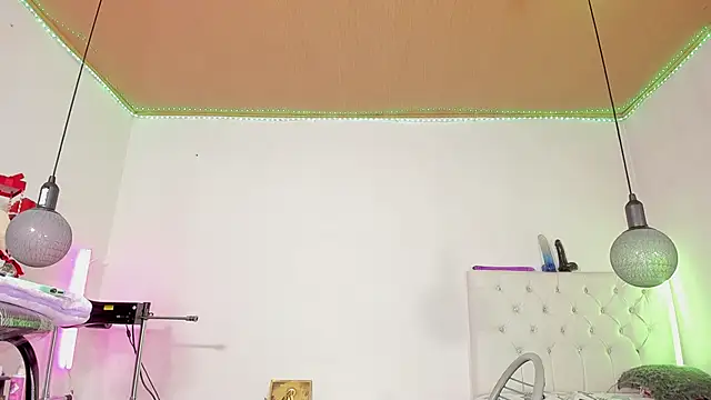 shannon kane  online show from 12/22/24, 03:00