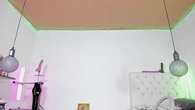 shannon kane  online show from 12/23/24, 07:30