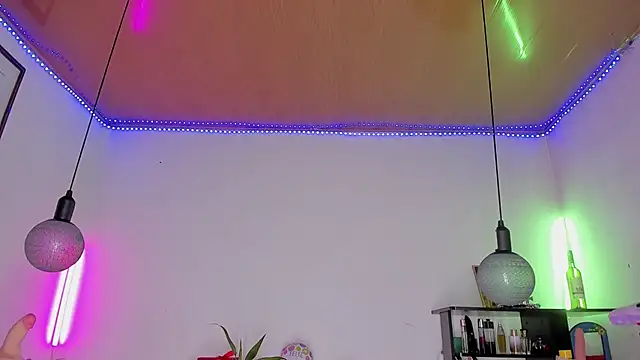 shannon kane  online show from 02/13/25, 07:10