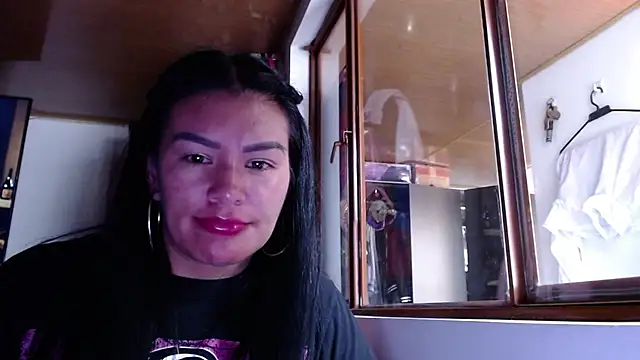 shannon kane  online show from 03/03/25, 08:54