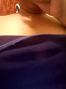 Blueecherry online show from 12/05/24, 08:11