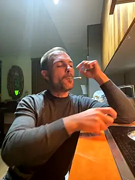 Adventurehotman online show from 09/29/25, 09:52