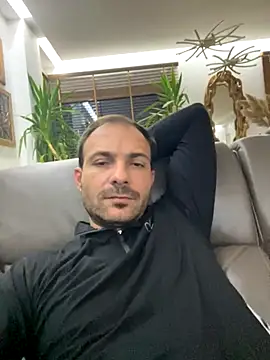 Snapshot of Adventurehotman chatting on 10/19/25, 04:29 Adventurehotman online show from 10/19/25, 04:29