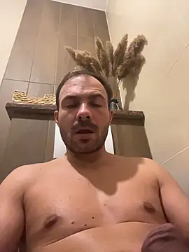 Snapshot of Adventurehotman chatting on 10/23/25, 11:03 Adventurehotman online show from 10/23/25, 11:03