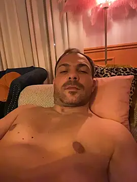 Snapshot of Adventurehotman chatting on 11/15/25, 11:43 Adventurehotman online show from 11/15/25, 11:43