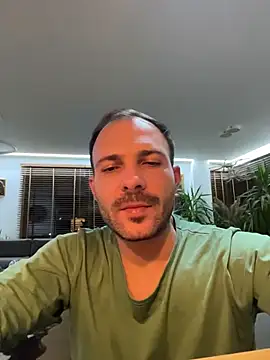 Snapshot of Adventurehotman chatting on 11/17/25, 09:31 Adventurehotman online show from 11/17/25, 09:31