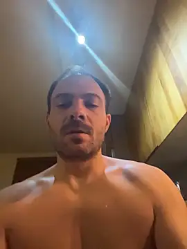 Snapshot of Adventurehotman chatting on 12/14/25, 11:09 Adventurehotman online show from 12/14/25, 11:09