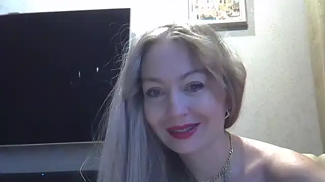 ZarinaSwift online show from 12/06/24, 04:36