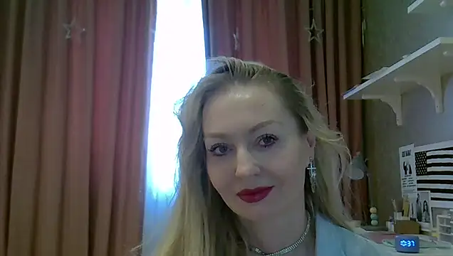 ZarinaSwift online show from 09/25/25, 04:38