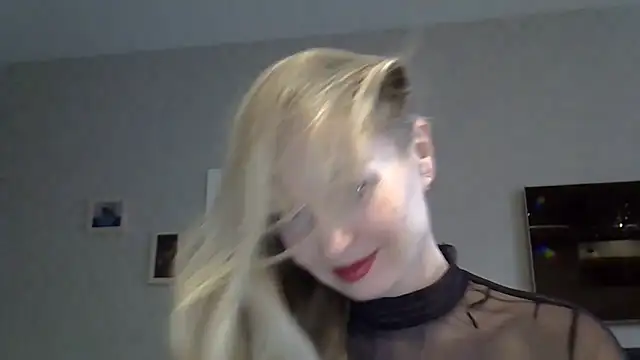 ZarinaSwift online show from 11/01/25, 10:06