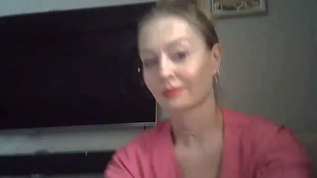 ZarinaSwift online show from 07/27/26, 10:11
