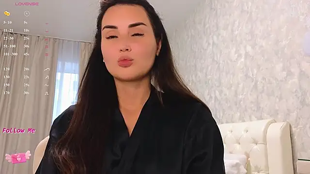 LaraSkinny online show from 07/06/26, 01:19