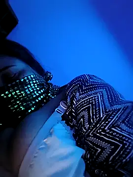 RESHMA 21 online show from 01/26/25, 10:57