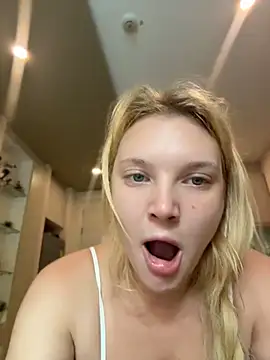 AmmyHot online show from 06/08/26, 04:02