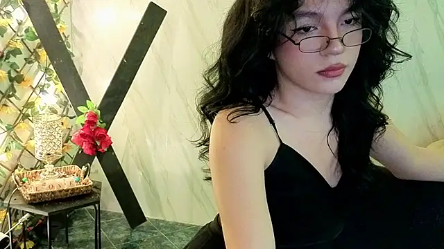 Snapshot of jeimy_garcia chatting on 04/07/26, 12:05 jeimy garcia online show from 04/07/26, 12:05