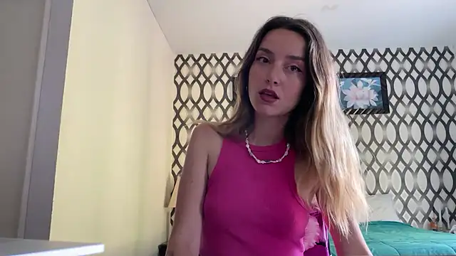 Snapshot of SirenaBelle chatting on 02/05/25, 10:08 SirenaBelle online show from 02/05/25, 10:08