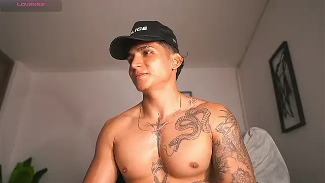 muscle boyhorny online show from 01/15/25, 07:05