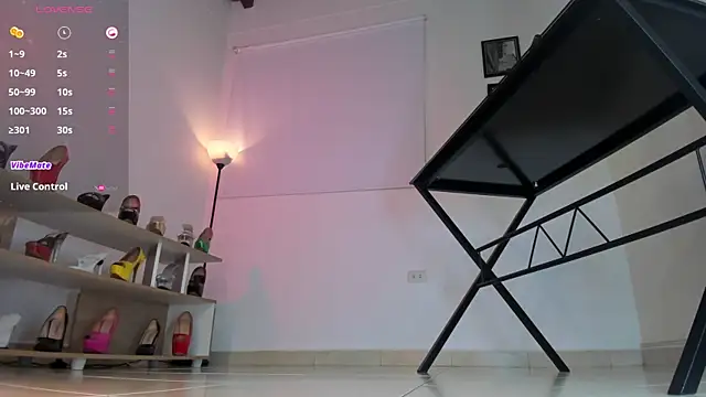 violettastrada online show from 01/11/25, 07:49