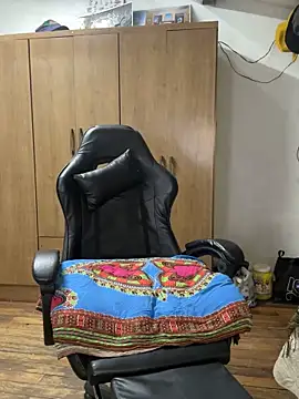 Snapshot of Amahd696 chatting on 09/16/25, 12:22 Amahd696 online show from 09/16/25, 12:22