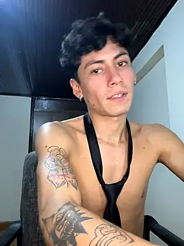 Snapshot of Amahd696 chatting on 09/22/25, 11:07 Amahd696 online show from 09/22/25, 11:07