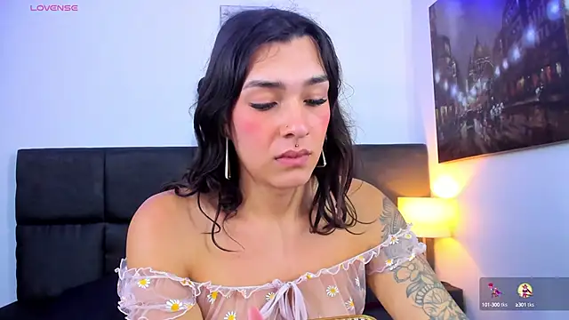 Camila Coxx online show from 12/24/24, 11:17