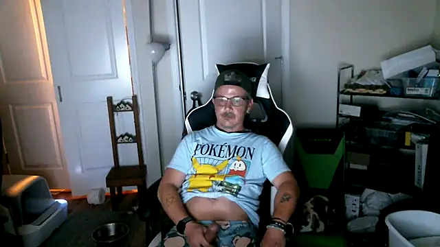 Raiff1982 online show from 12/22/25, 12:35