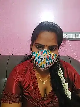 melina214 online show from 06/28/26, 04:02