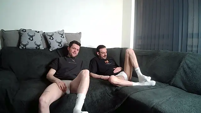 twotwinkhusbandss online show from 05/24/26, 07:19