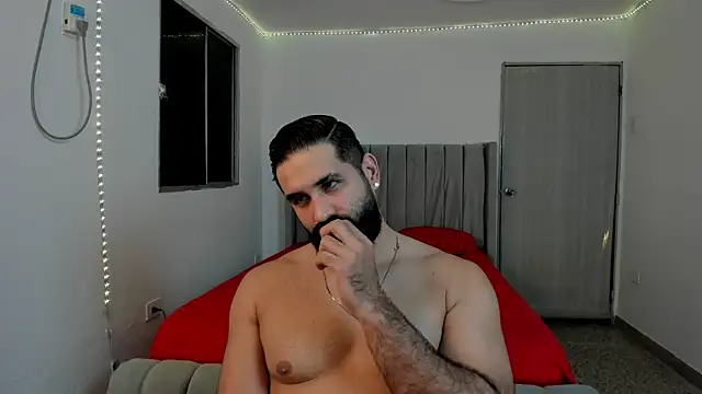 Snapshot of eda_karim chatting on 10/10/25, 12:15 eda karim online show from 10/10/25, 12:15