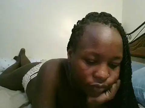 Snapshot of Sonnia_ chatting on 03/03/25, 03:42 Sonnia online show from 03/03/25, 03:42