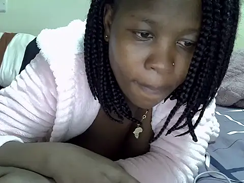 Snapshot of Sonnia_ chatting on 12/01/25, 11:10 Sonnia online show from 12/01/25, 11:10