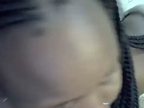 Snapshot of Sonnia_ chatting on 01/06/26, 10:45 Sonnia online show from 01/06/26, 10:45